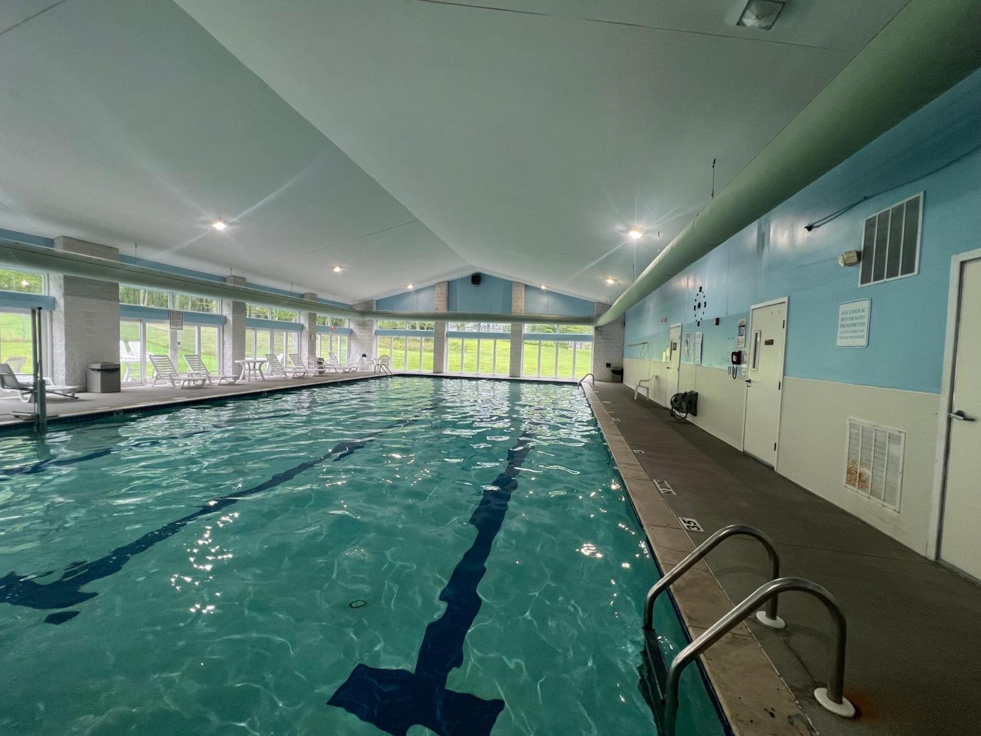 Eagle Village Resort Bushkill Exterior photo